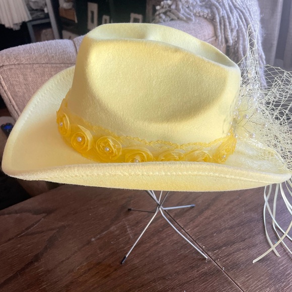 Yellow Cowboy Hat with Floral Band - Picture 6 of 7